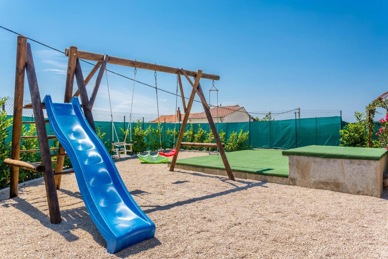 Villa Kamenica Kras Kültér fotó